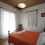 ακρωτήρι 2*