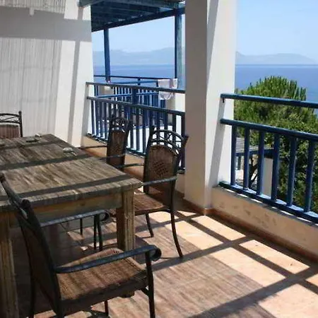 Aparthotel Akrotiri Platia Ammos