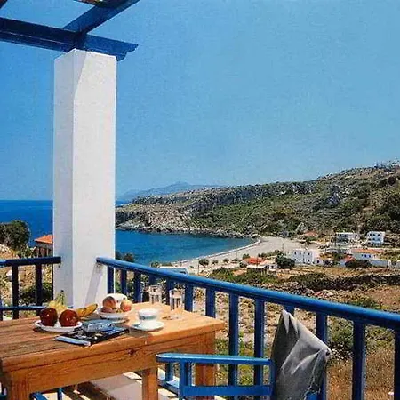 Aparthotel Akrotiri 2*
