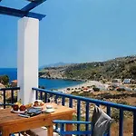 Aparthotel Akrotiri 2*