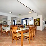 Aparthotel Akrotiri