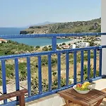 Akrotiri Platia Ammos